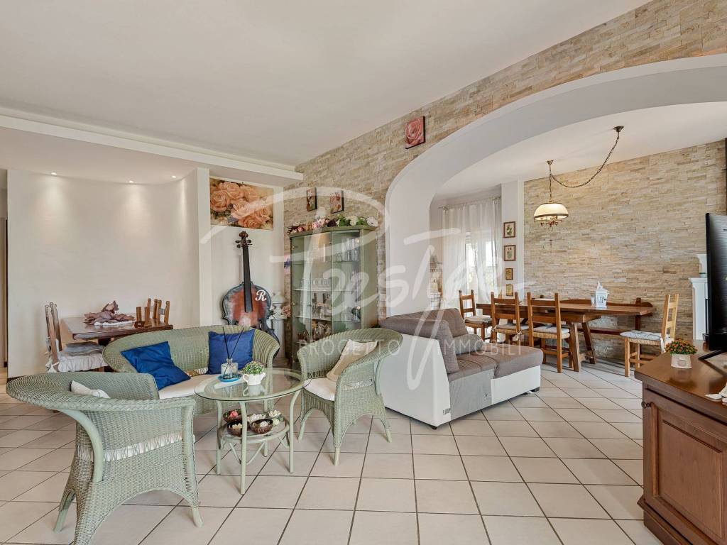 Villa a La spezia in Via dei Pilastri, 11 - Foto 5