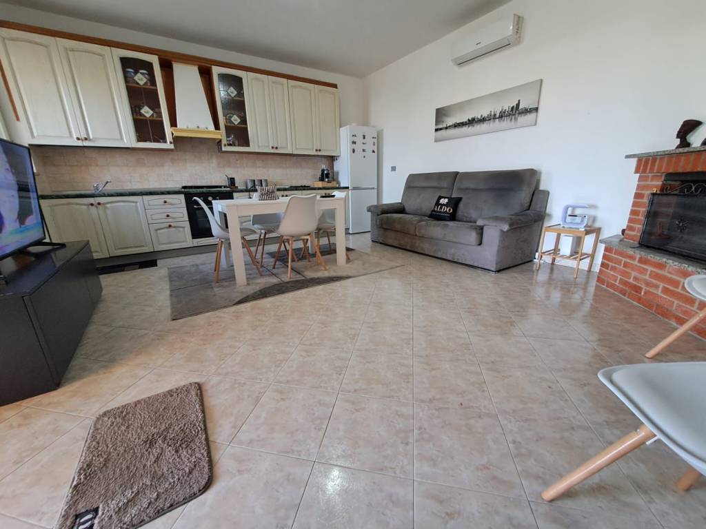 Appartamento a Borgia in Via Mattia Preti - Foto 4