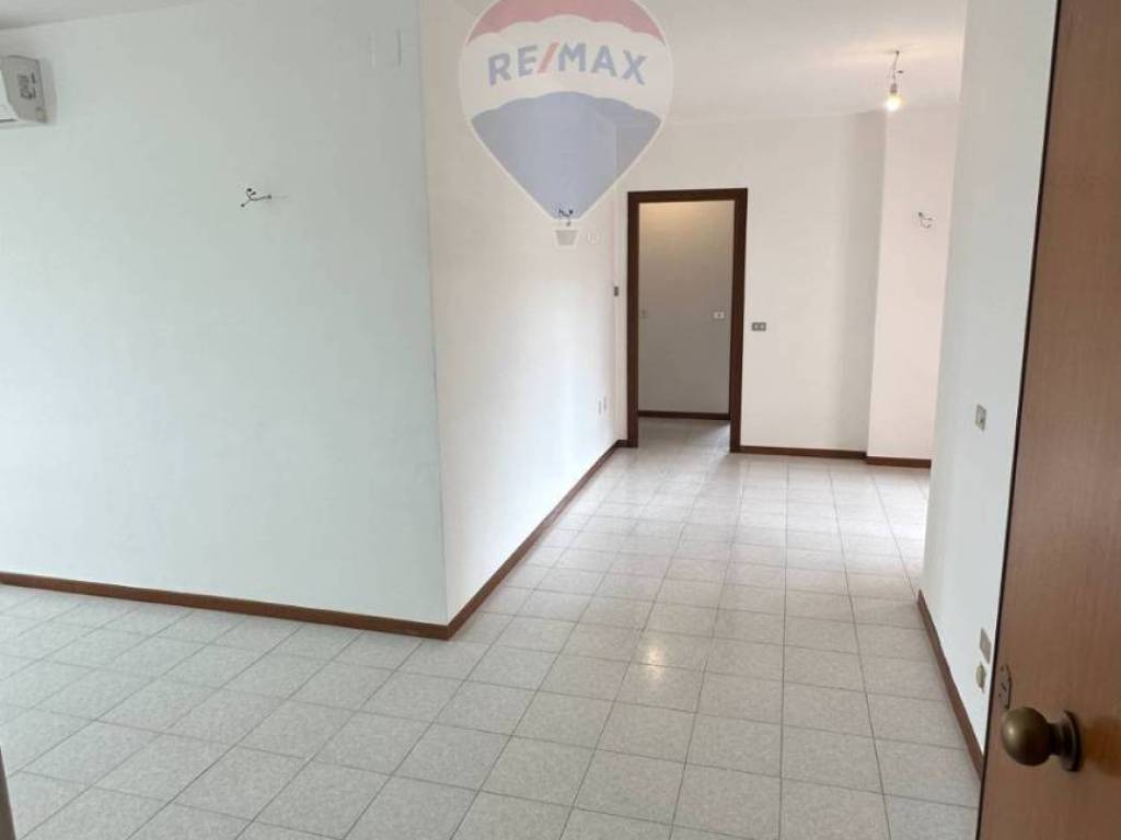 Appartamento a Bevagna in Via XVI Giugno, 5 - Foto 2