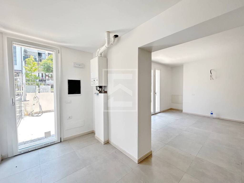 Appartamento a Peschiera del garda in Via Alfieri - Foto 2