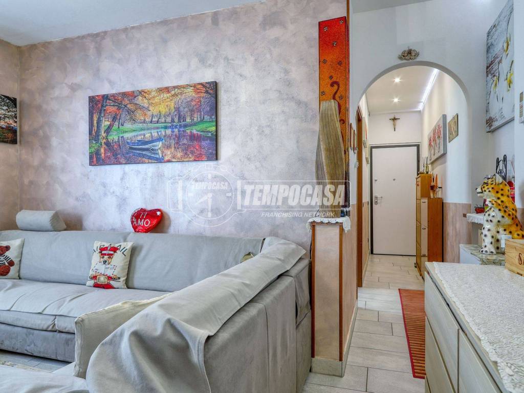 Appartamento a Induno olona in Via Dobbiaco - Foto 4