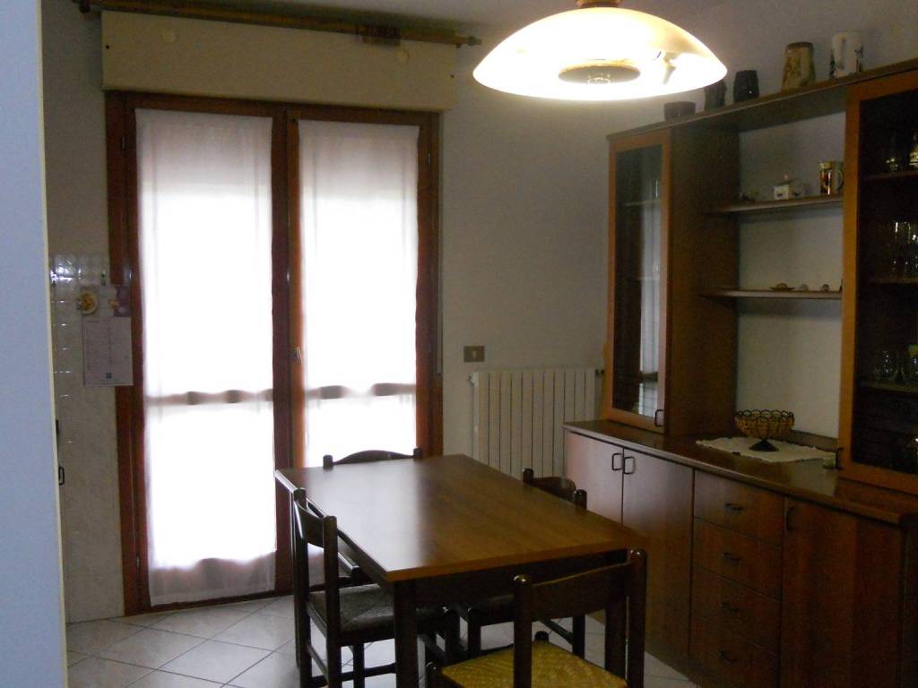 Appartamento a Salsomaggiore terme in Viale Maria Luigia - Foto 3