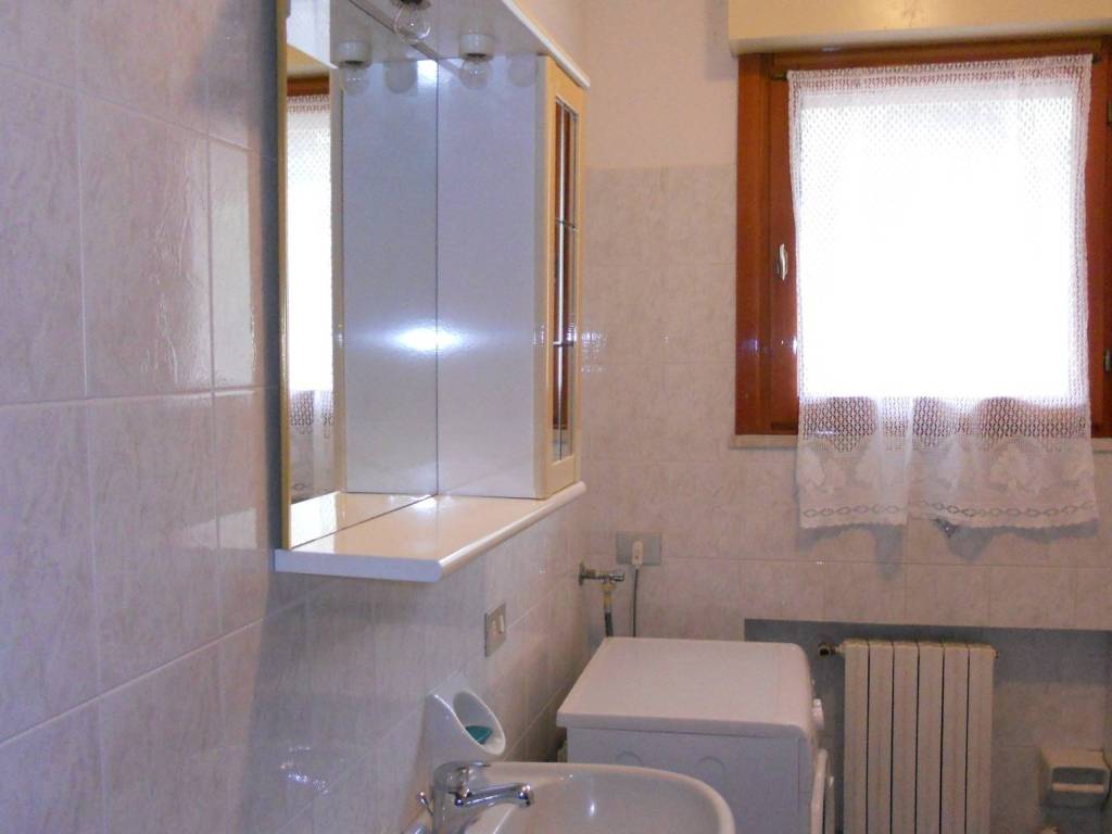 Appartamento a Salsomaggiore terme in Viale Maria Luigia - Foto 4