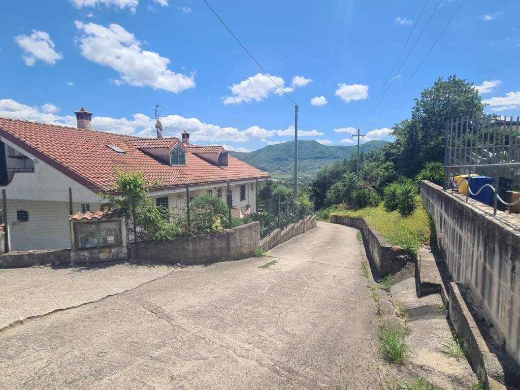 Villa a Giffoni sei casali in Via Area Serre - Foto 3