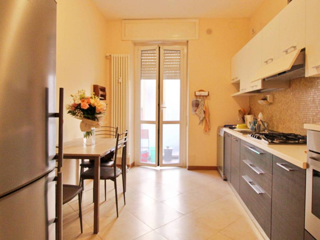 Appartamento a Pavia in Via Nino Bixio - Foto 2