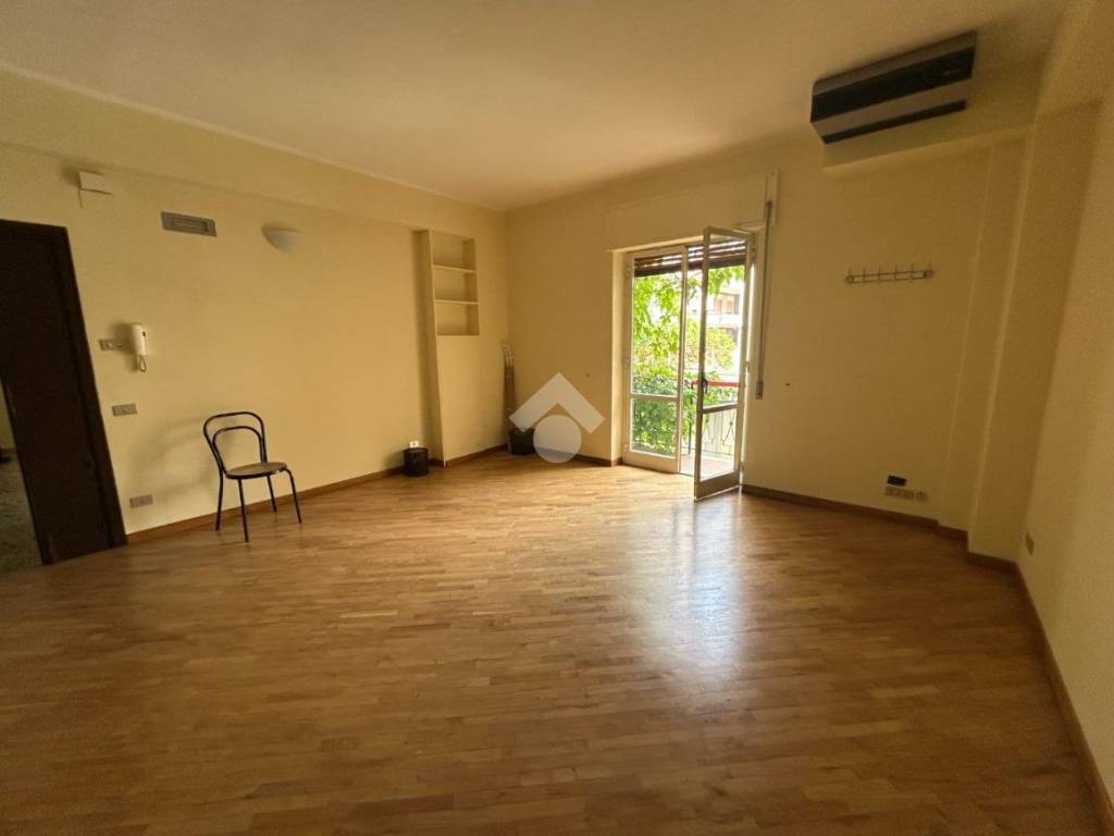Appartamento a Lamezia terme in Via Adda, 93 - Foto 2