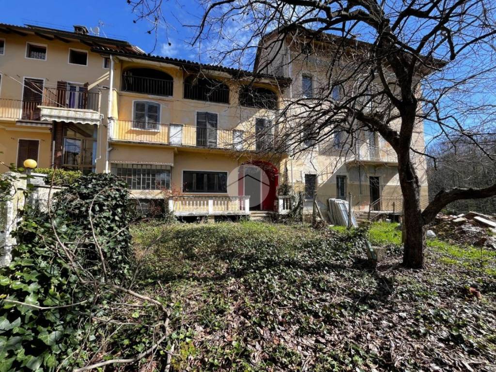 Casa indipendente a Biella in Strada Cantone Bonino, 32 - Foto 2