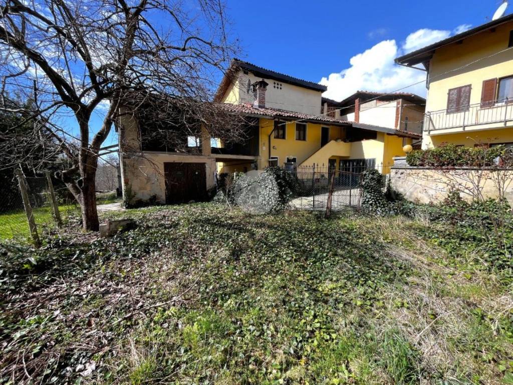 Casa indipendente a Biella in Strada Cantone Bonino, 32 - Foto 4