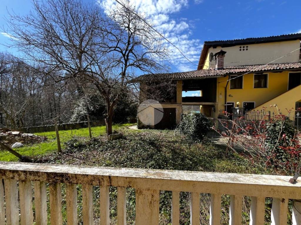 Casa indipendente a Biella in Strada Cantone Bonino, 32 - Foto 5