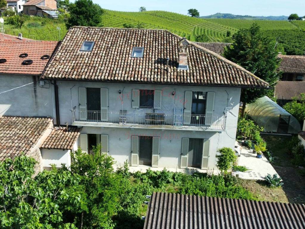 Appartamento a Castagnole delle lanze in Via Bricco - Foto 2