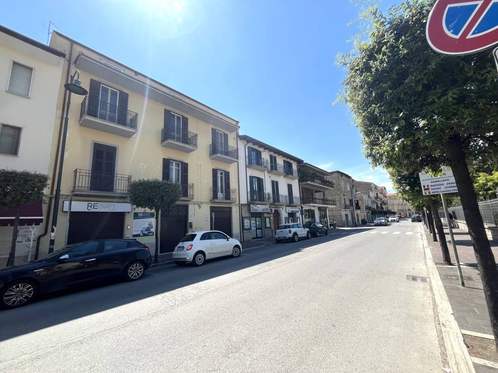 Palazzo / stabile a Fondi in Corso Italia, 112 - Foto 3