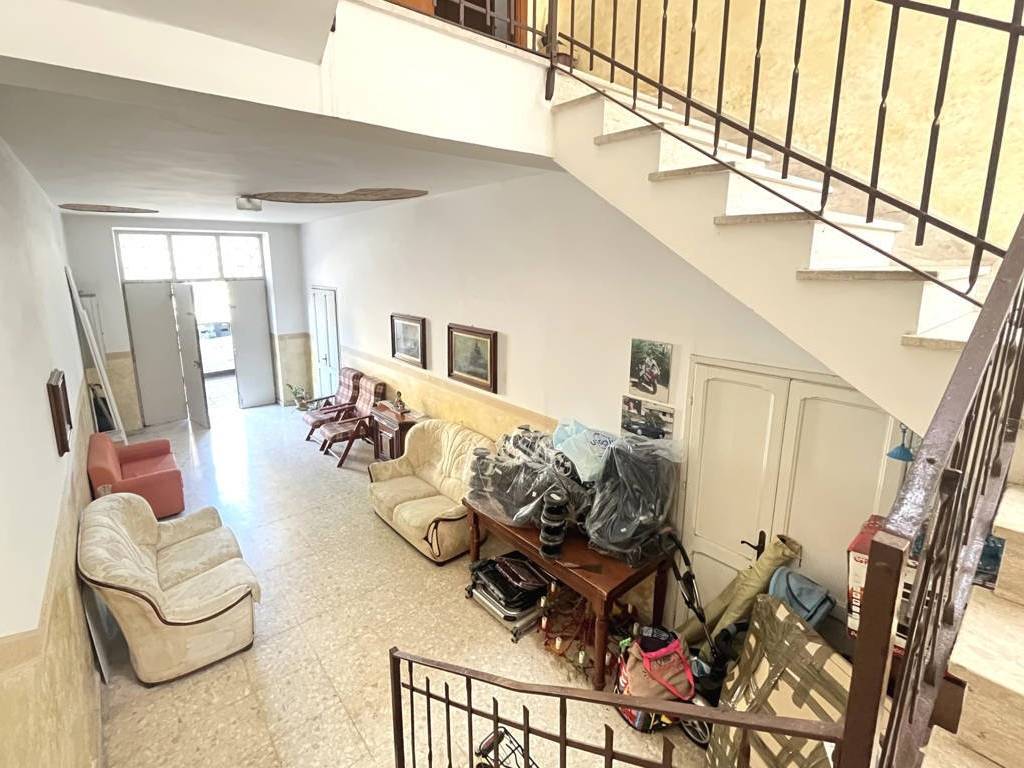 Palazzo / stabile a Fondi in Corso Italia, 112 - Foto 4
