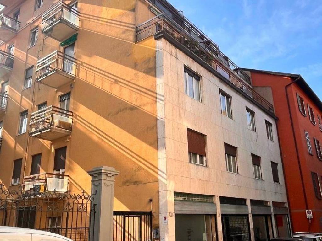 Appartamento a Como in Via Maurizio Monti, 52 - Foto 2