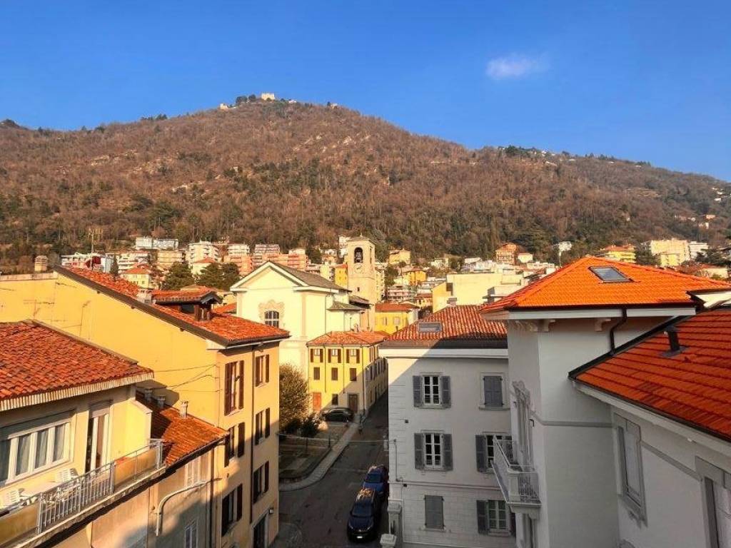Appartamento a Como in Via Maurizio Monti, 52 - Foto 5