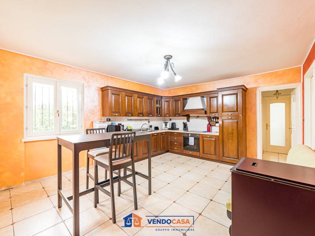 Villa a Saluzzo in Frazione Via dei Romani - Foto 2