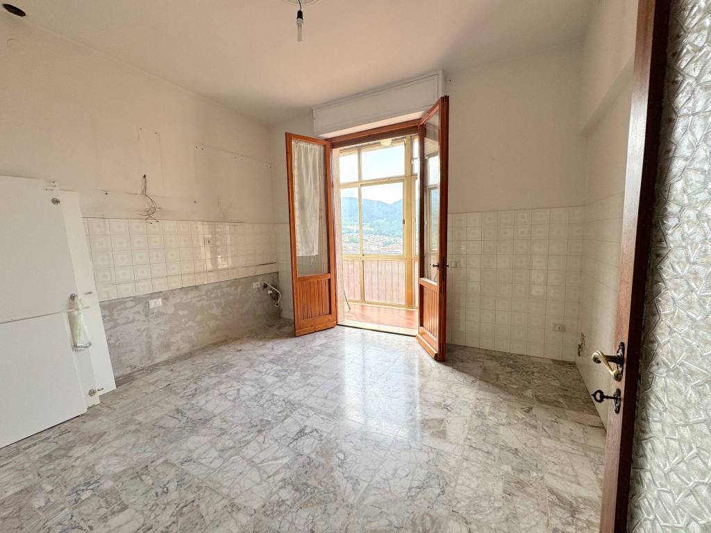 Appartamento a Vaiano in Via Val di Bisenzio, 198 - Foto 3