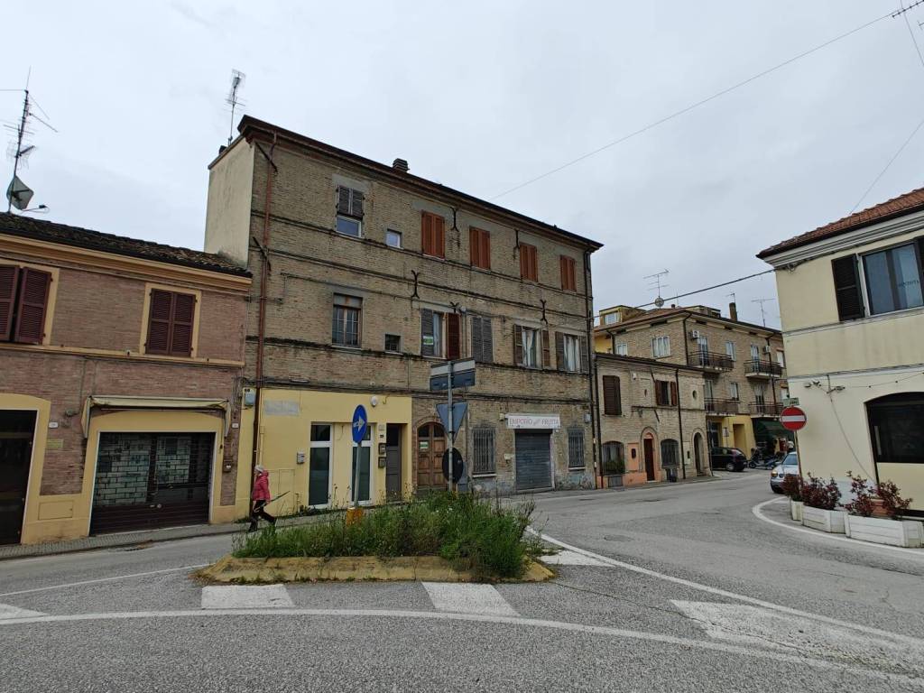 Appartamento a Fano in Via Gabriellangelo Gabrielli, 35 - Foto 2