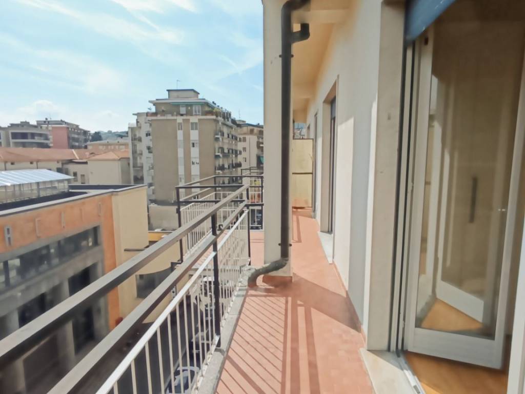 Attico / mansarda a Como in Via Mentana - Foto 4