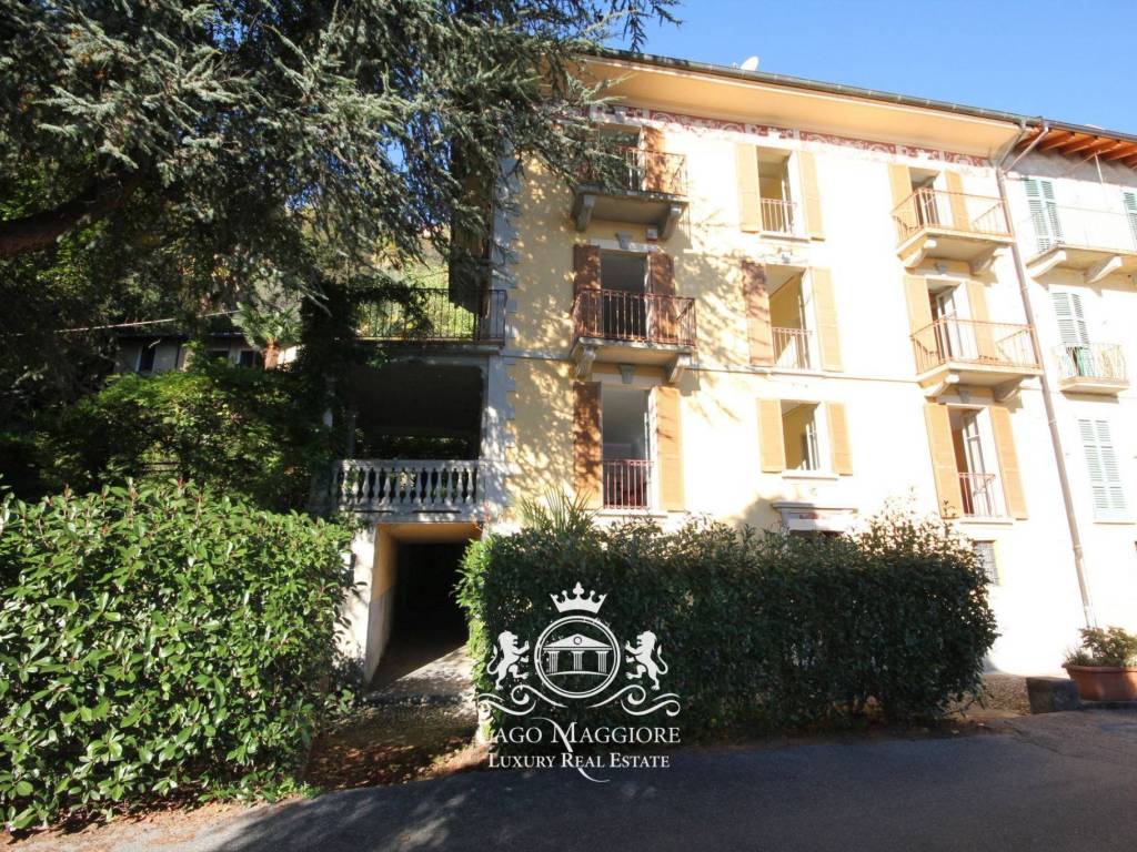 Villa a Oggebbio in Strada Antonio Manzi, 63 - Foto 2