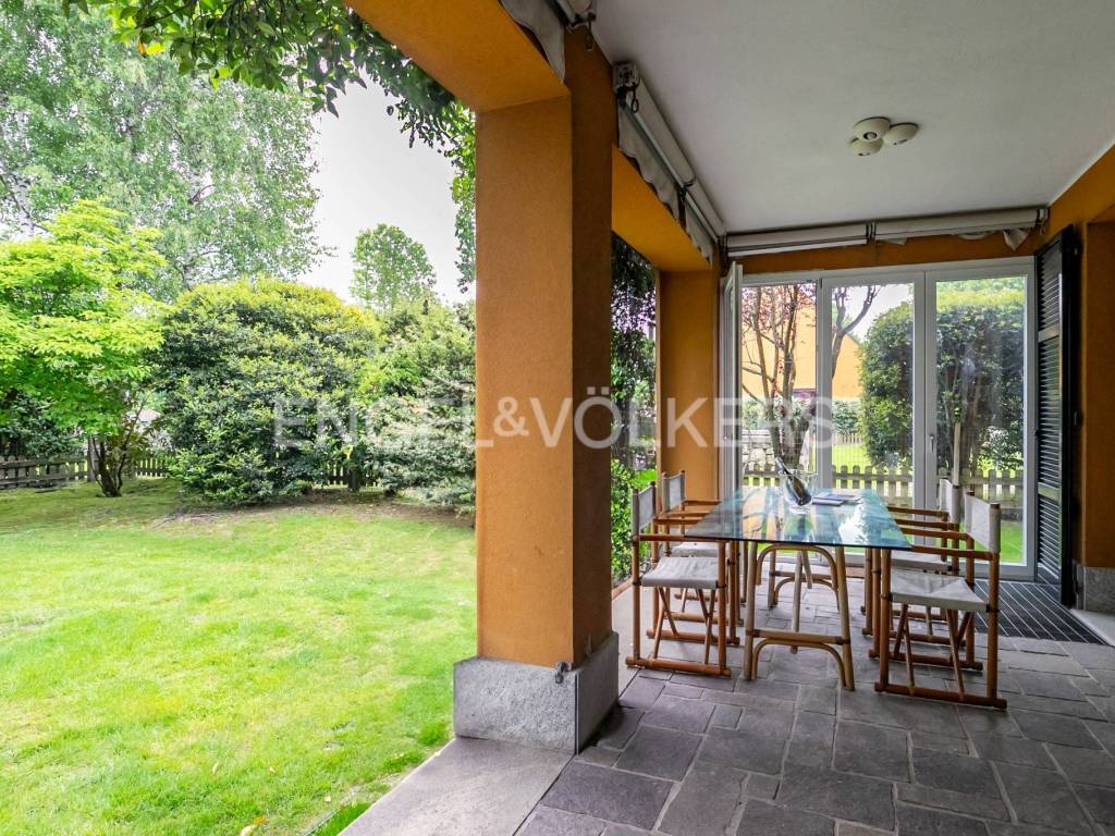 Villa a Agrate conturbia in Strada Provinciale di Castelconturbia - Foto 2