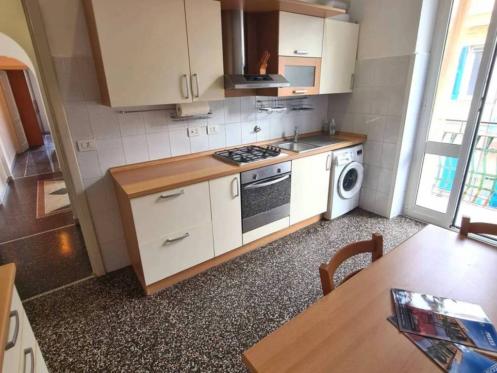 Appartamento a Genova in Via San Giovanni Bosco - Foto 3