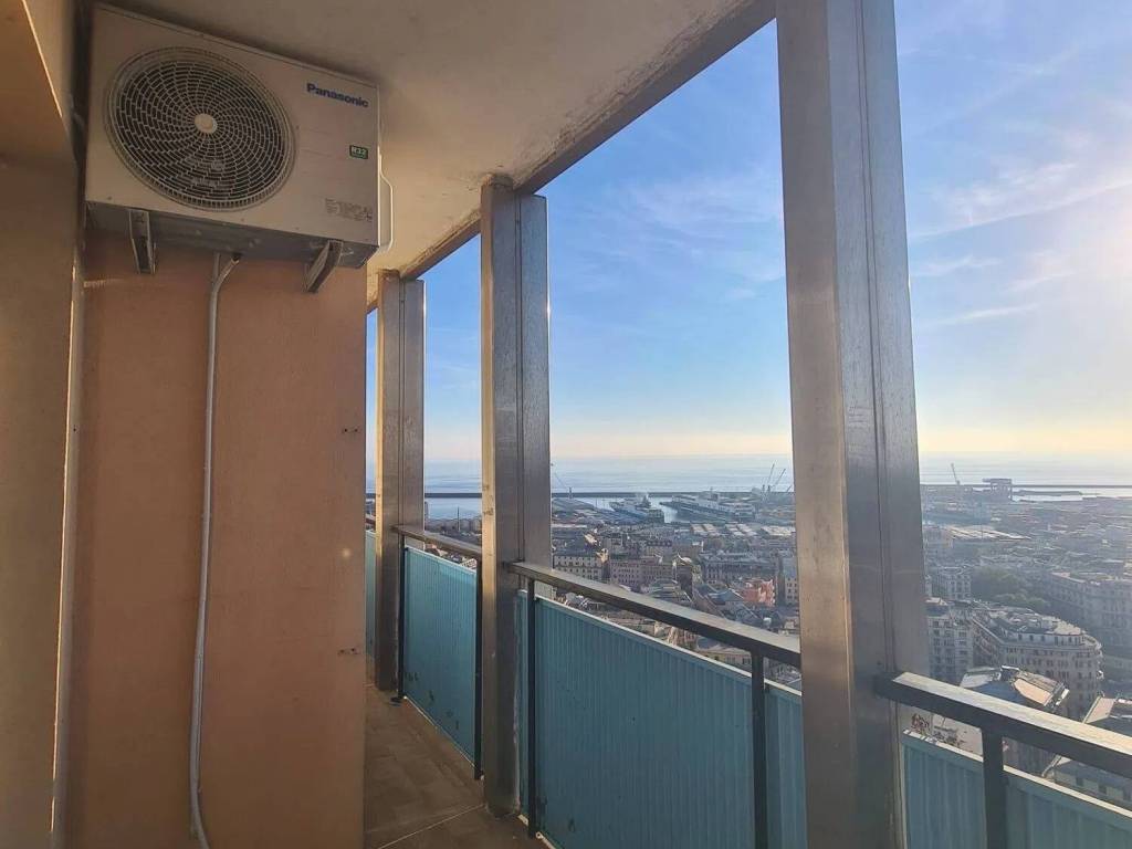 Appartamento a Genova in Via Gian Battista Monti - Foto 2