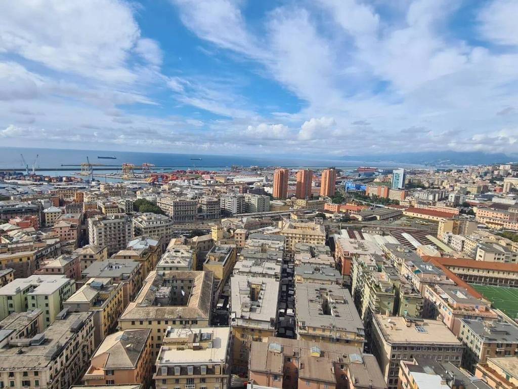 Appartamento a Genova in Via Gian Battista Monti - Foto 3