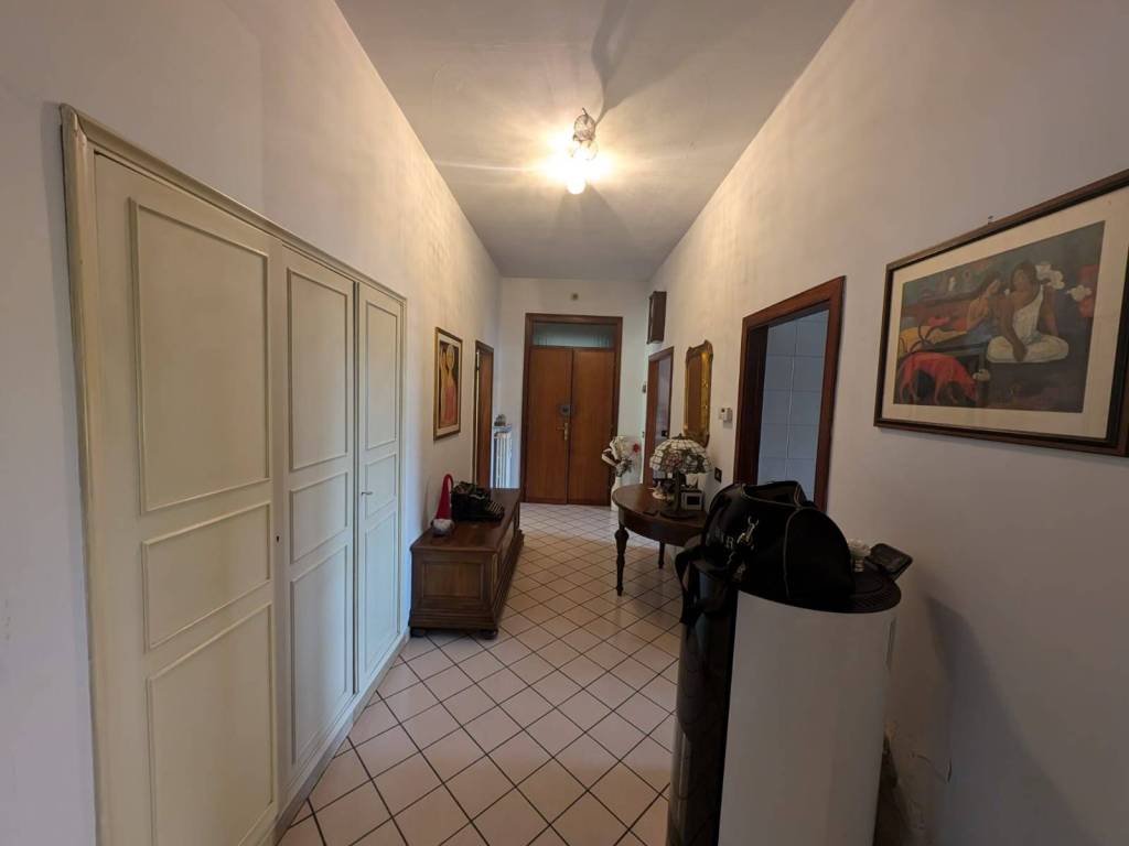 Appartamento a Montevarchi in Viale Luigi Cadorna - Foto 4