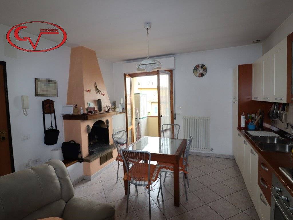 Appartamento a Loro ciuffenna in Via Benvenuto Cellini - Foto 4