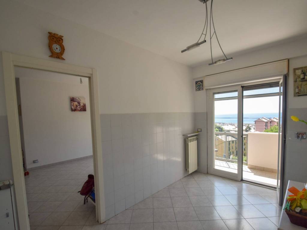 Appartamento a Genova in Via Martiri del Turchino, 81 - Foto 5