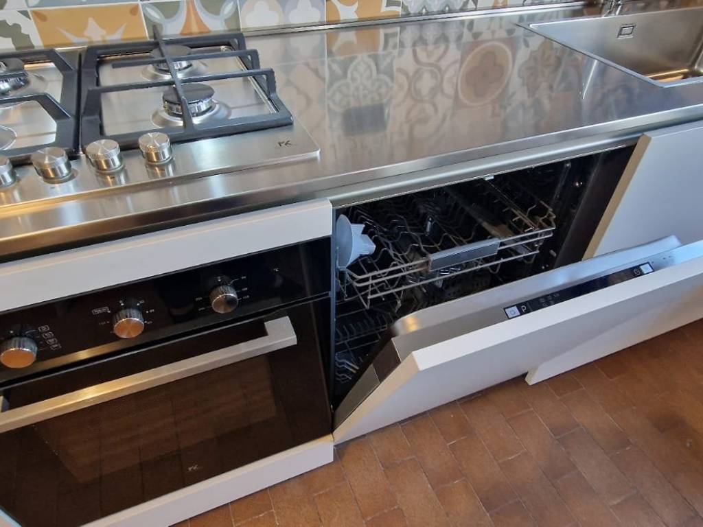 Appartamento a Alessandria in Via Augusto Righi - Foto 4