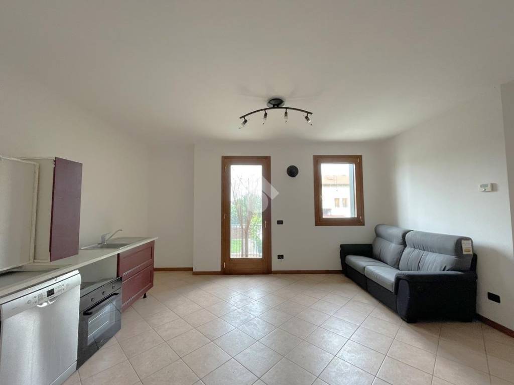 Appartamento a Resana in Via Monte Grappa, 50 - Foto 2