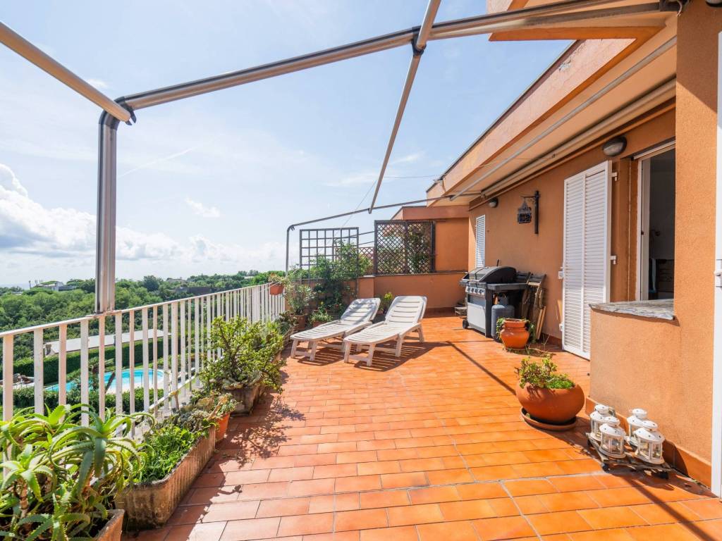 Attico / mansarda a Arenzano in Via del Roccolo - Foto 5