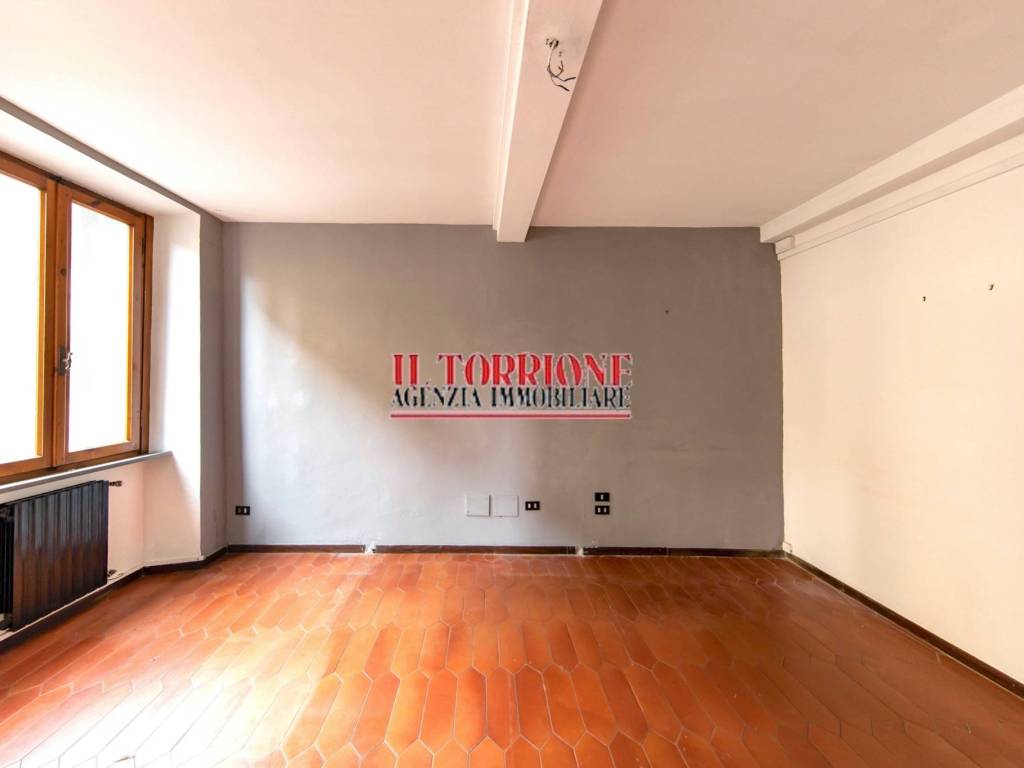 Immobile a Pescia in Piazza Giuseppe Mazzini - Foto 2