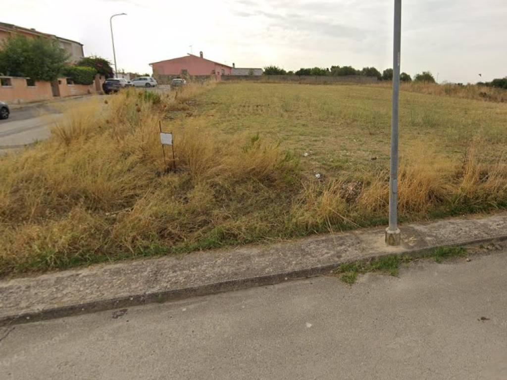 Terreno a Sanluri in Via Parigi - Foto 2