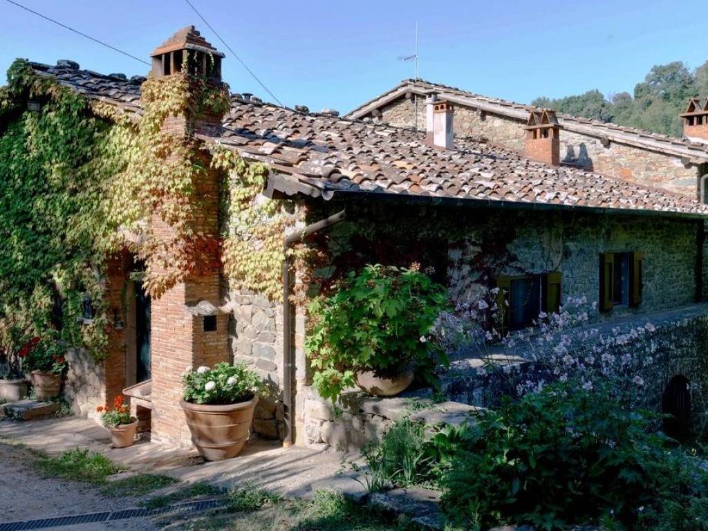 Rustico / casale a Loro ciuffenna in strada statale setteponti - Foto 2