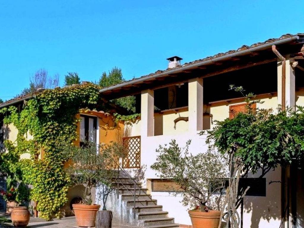 Rustico / casale a Loro ciuffenna in strada statale setteponti - Foto 3