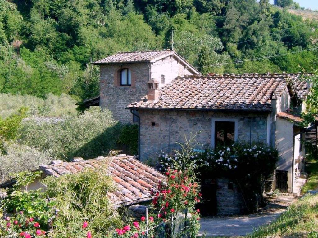Rustico / casale a Loro ciuffenna in strada statale setteponti - Foto 5