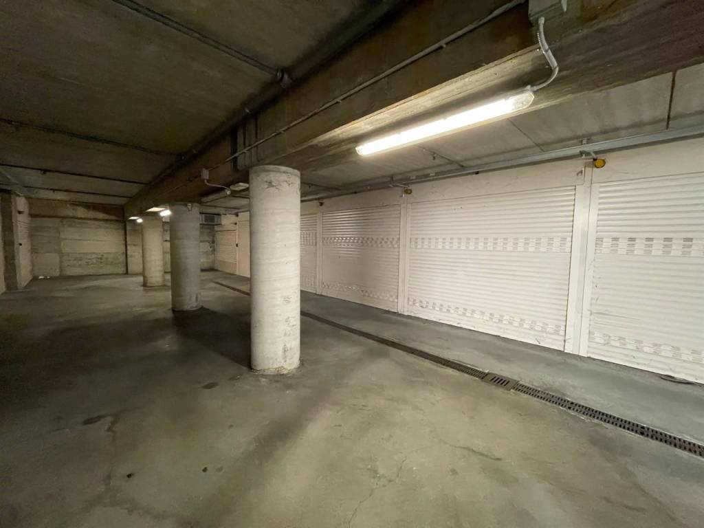 Box / garage a Casale monferrato in VIA TREVIGI - Foto 4