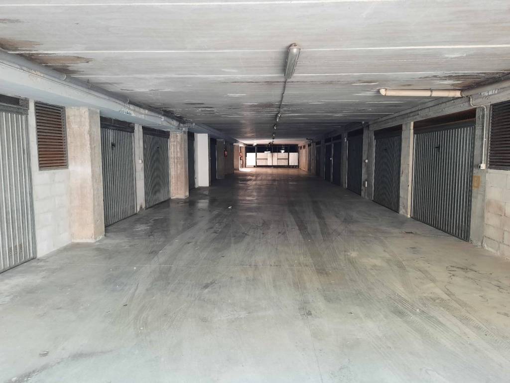 Box / garage a Bastia umbra in Via Sandro Pertini - Foto 2