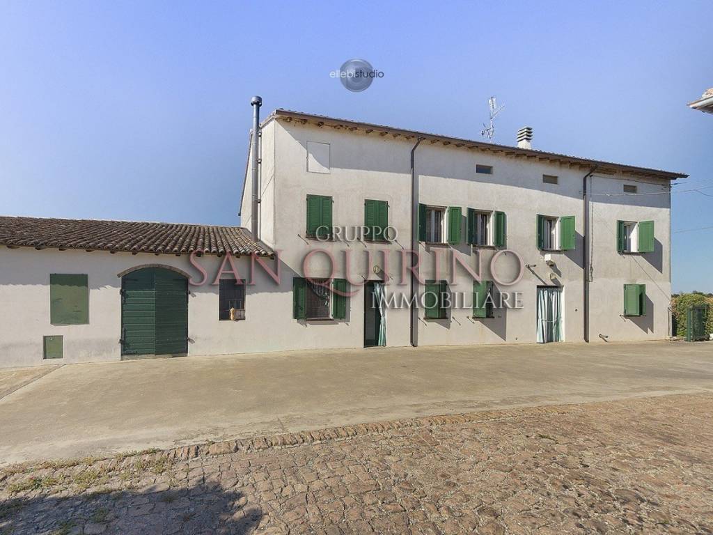 Villa a Guastalla in Via Peroggio, 28 - Foto 4