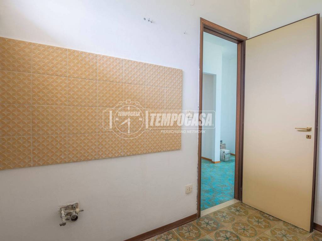 Appartamento a Falconara marittima in Lungomare Rocca Priora - Foto 5