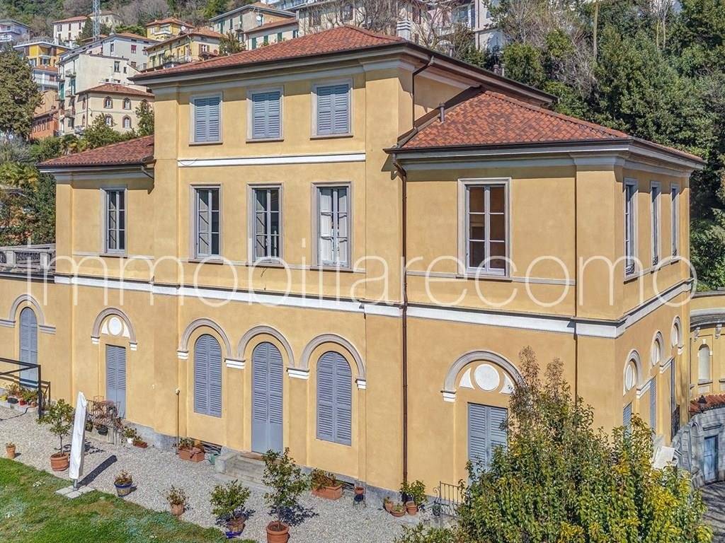 Appartamento a Como in Viale Geno - Foto 4