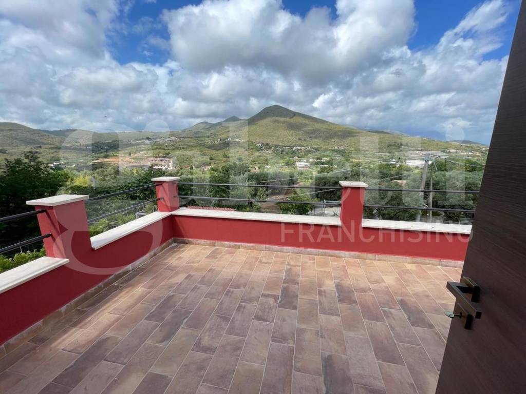 Villa a Gaeta in Località Pozzo Cologno, s.n.c. - Foto 3