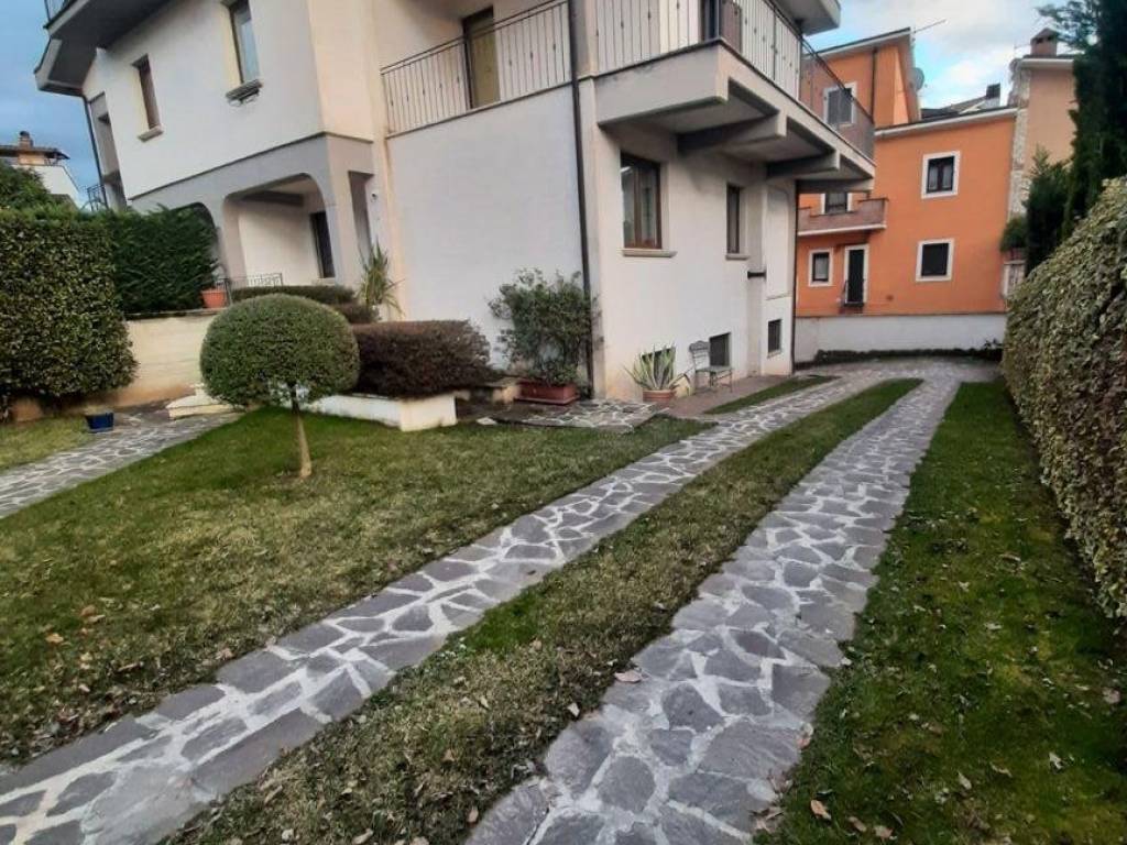 Villa a Avezzano in Via Cristoforo Colombo - Foto 5