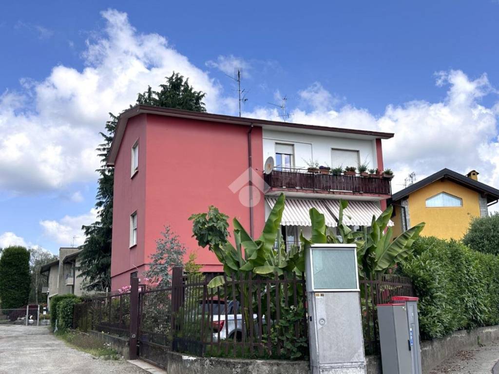 Appartamento a Merate in Via Antonio Gramsci, 16 - Foto 2