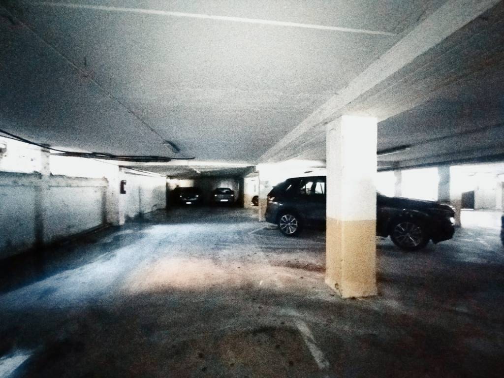 Box / garage a Avezzano in Via Vittorio Veneto - Foto 4