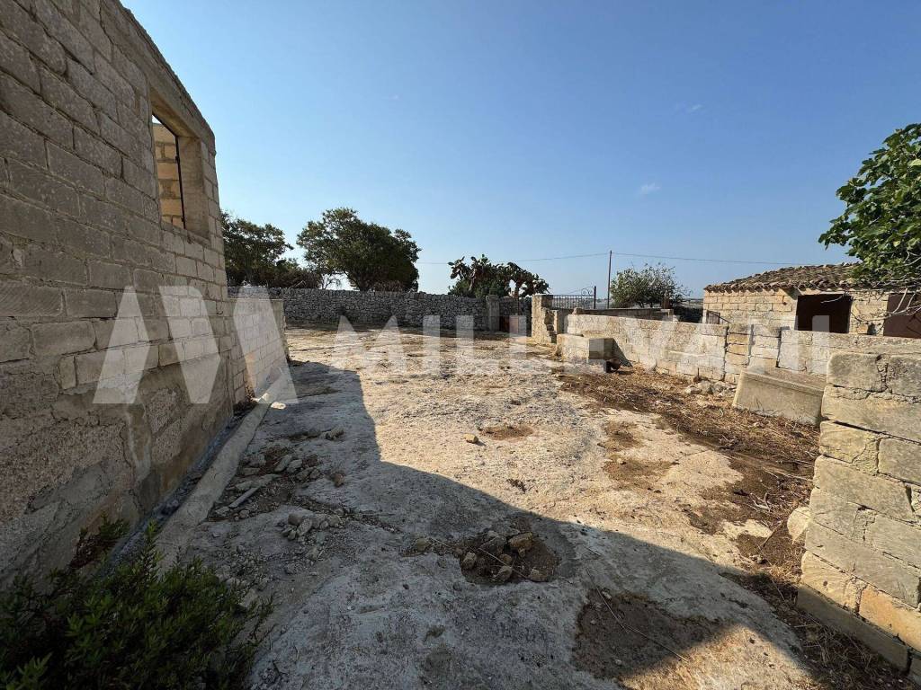 Rustico / casale a Scicli in Strada Provinciale Cimitero Modica-Mangiagesso - Foto 4
