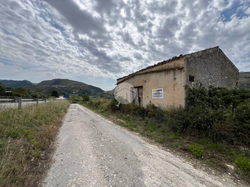 Rustico / casale a Castellammare del golfo in Via SS187, 1 - Foto 5
