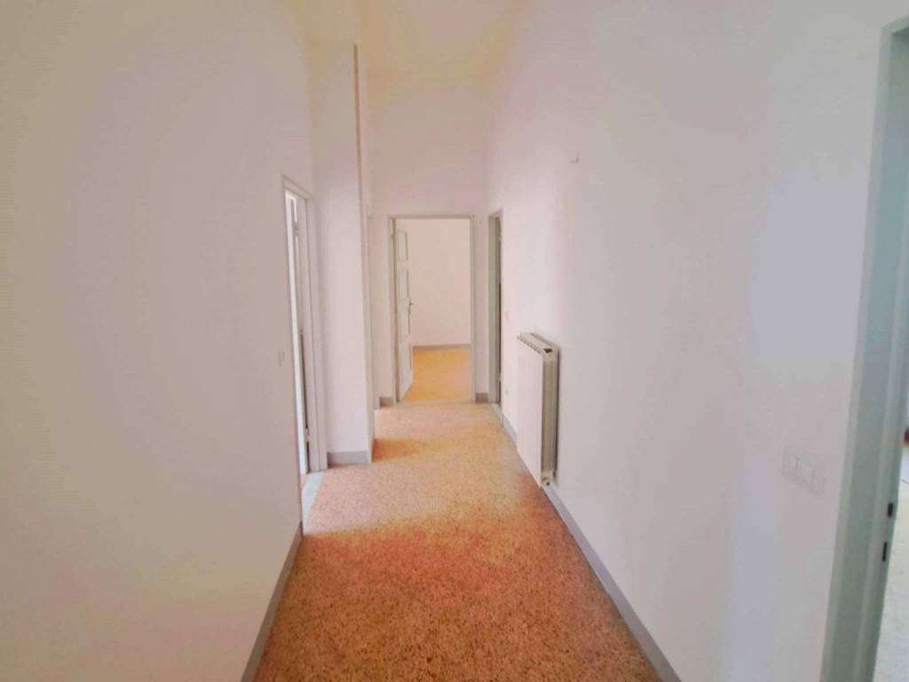 Appartamento a Arezzo in Viale Luca Signorelli, 48 - Foto 3